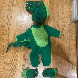 Alligator costume